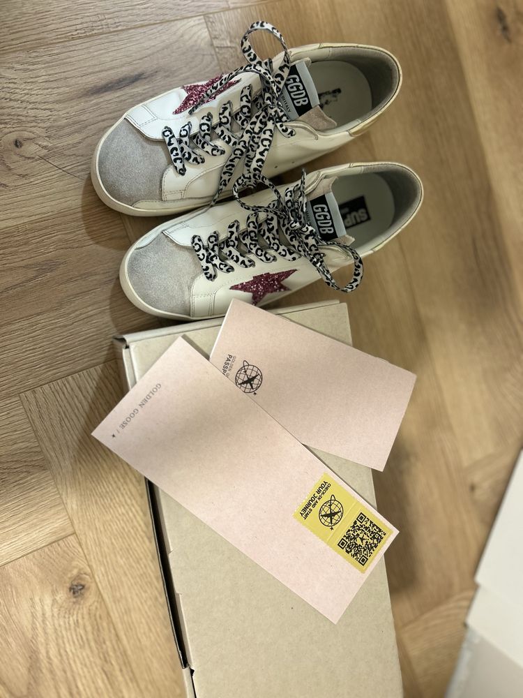 Дамски обувки Golden Goose