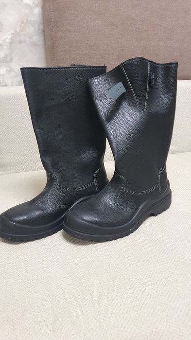 Продам керзовые сапоги