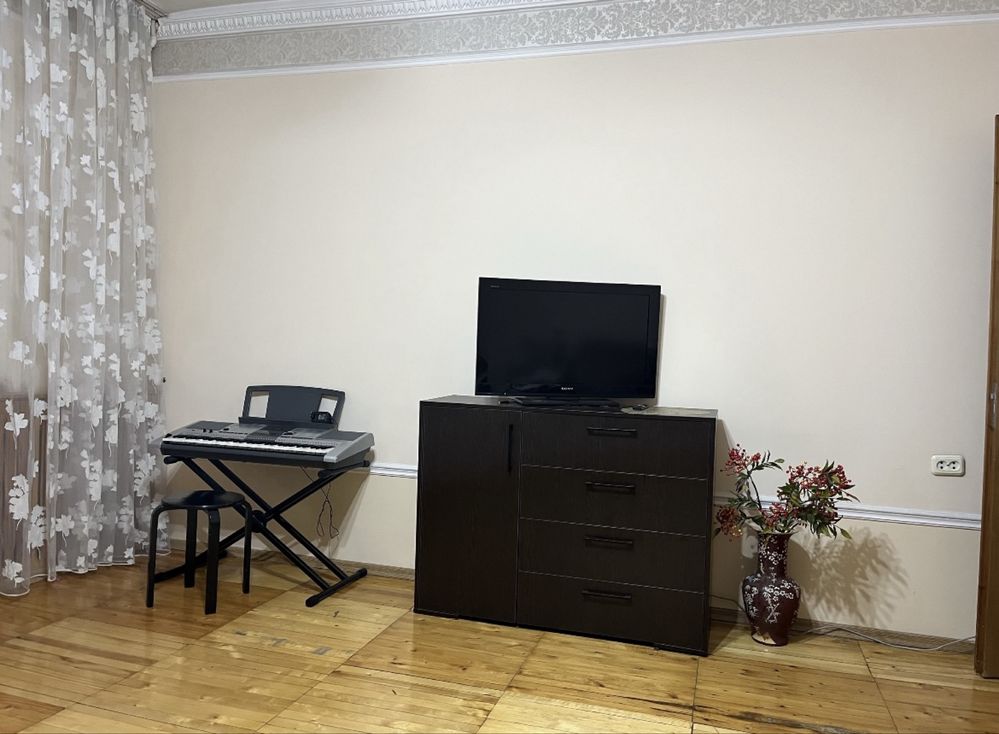 Своя 2х комнатная в Центре, со всей техникой и мебелью