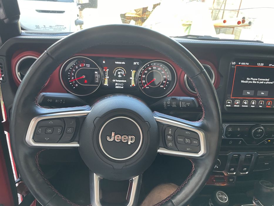 Jeep Wrangler Rubicon 43000 km scimb imobiliare materiale de construct