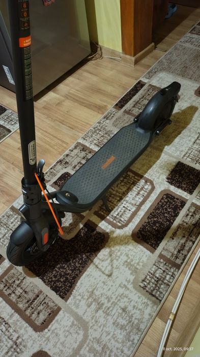 Trotineta electrica Segway ninebot f2 plus