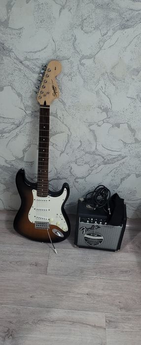 Продам электрогитару
