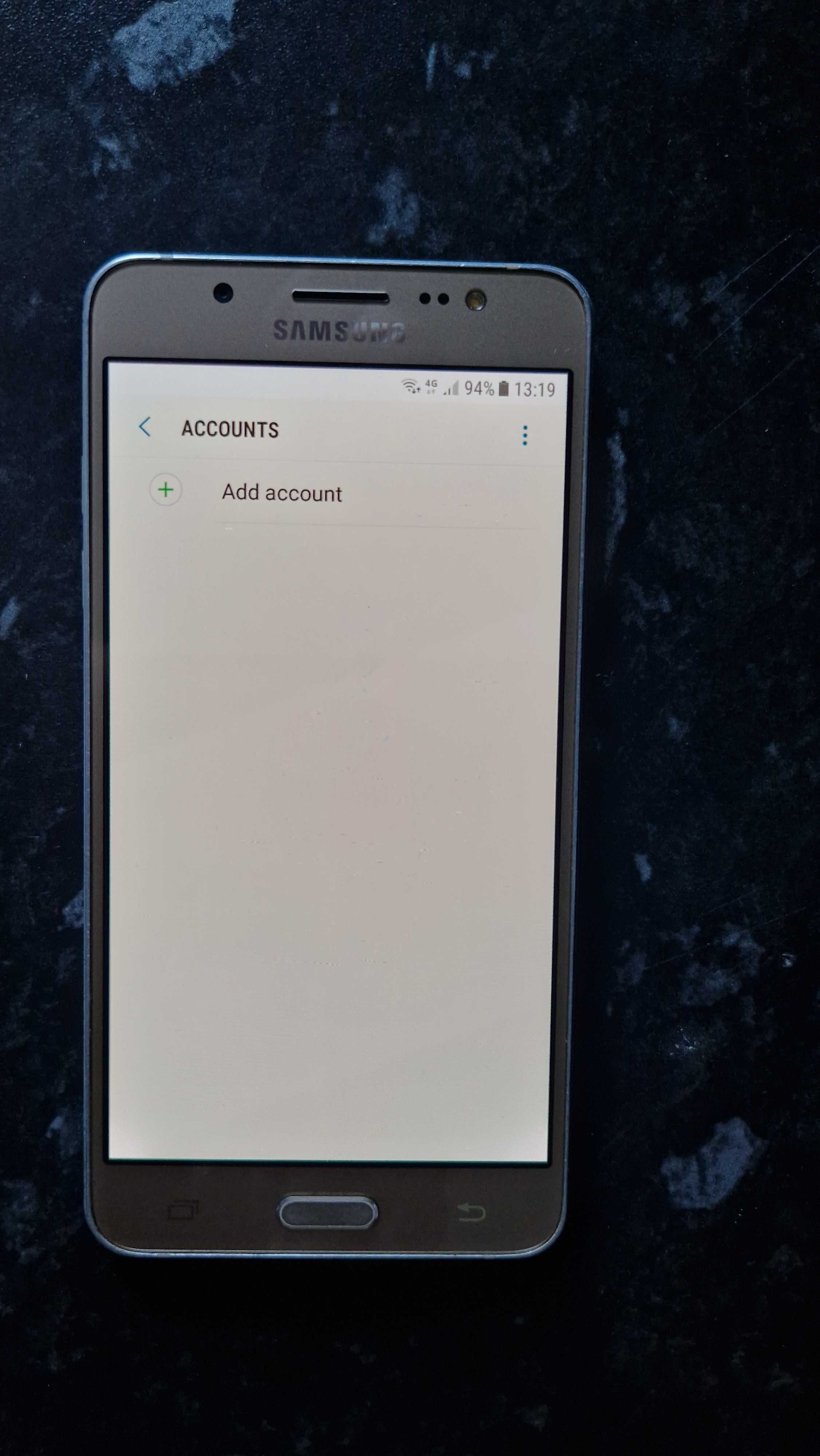Vand Telefon Samsung J5 Gold cu 4G/LTE !! Dual Sim Liber !! la 250lei