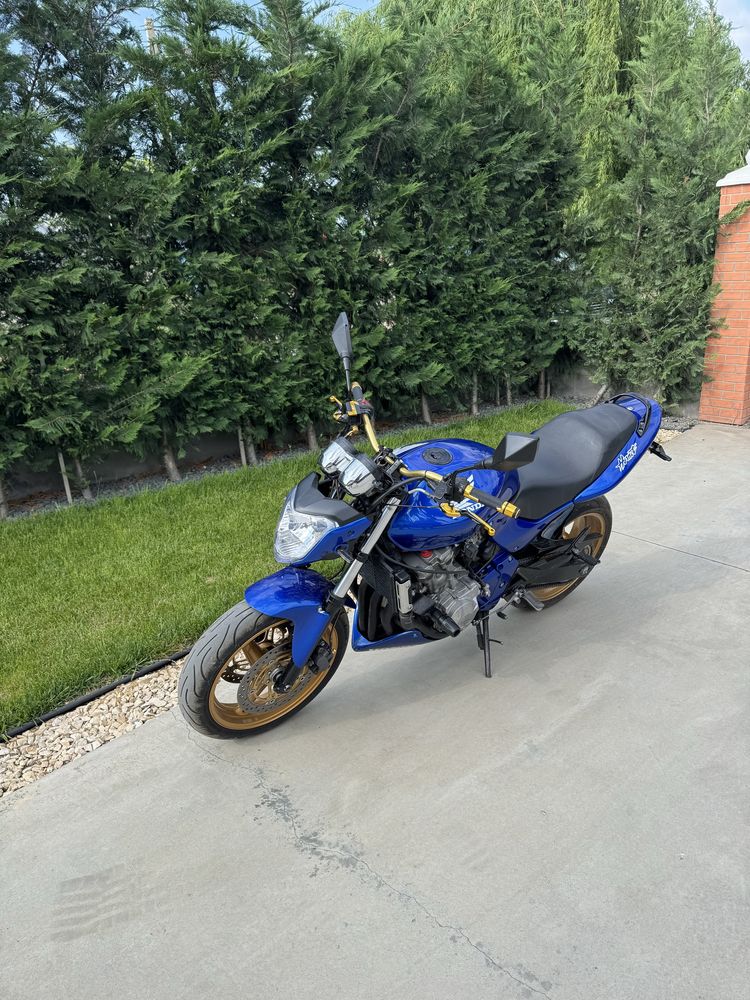 De vanzare honda hornet
