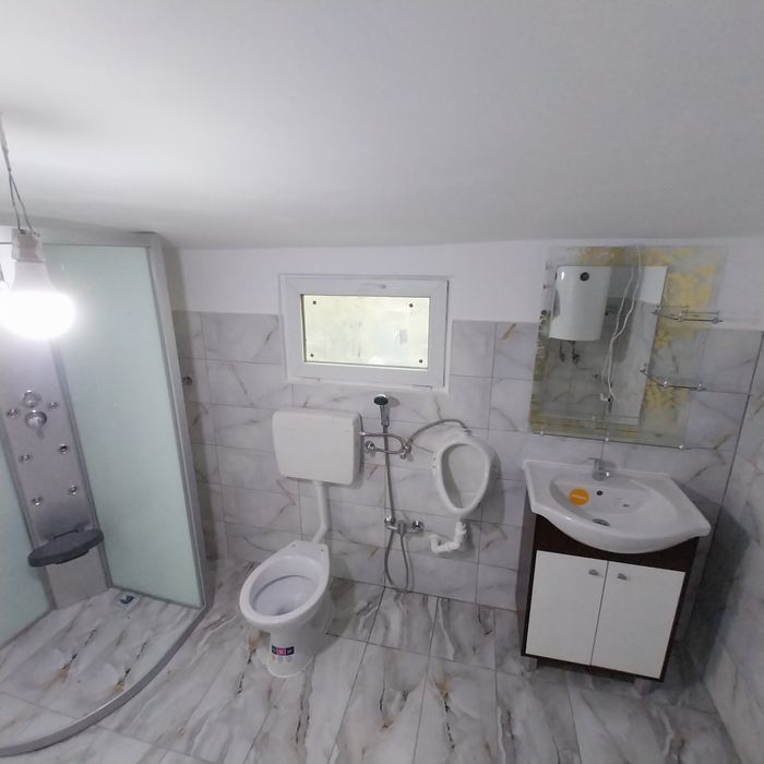 Renovări case și apartamente