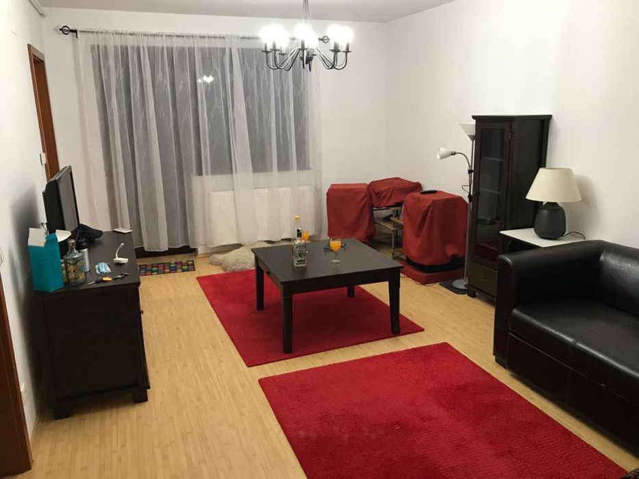 Garsoniera de inchiriat in Sinaia!