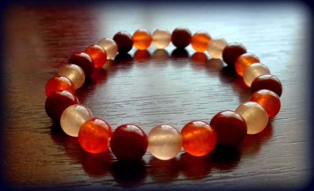 Bratara carneol sfere + saculet cadou