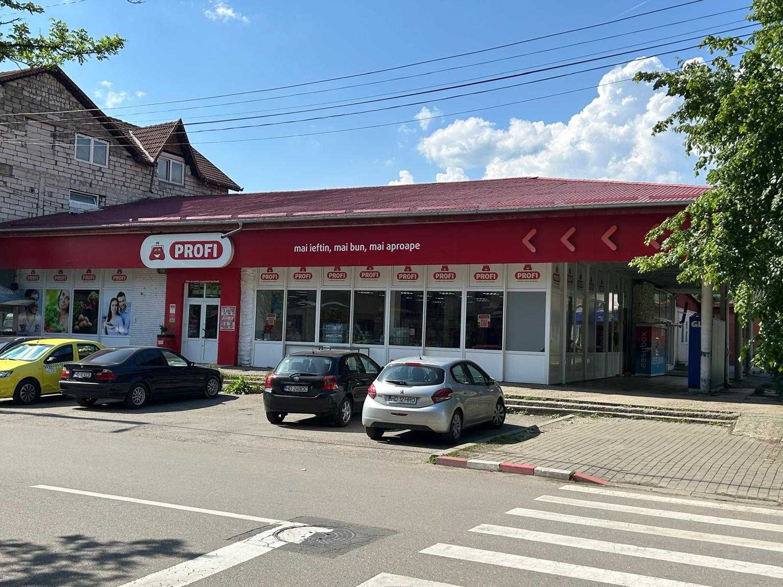 Spatiu comercial in Petrosani - 540 mp