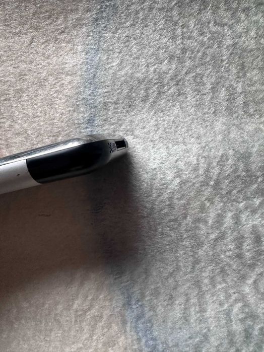 Първият Iphone 2g за Колекционери