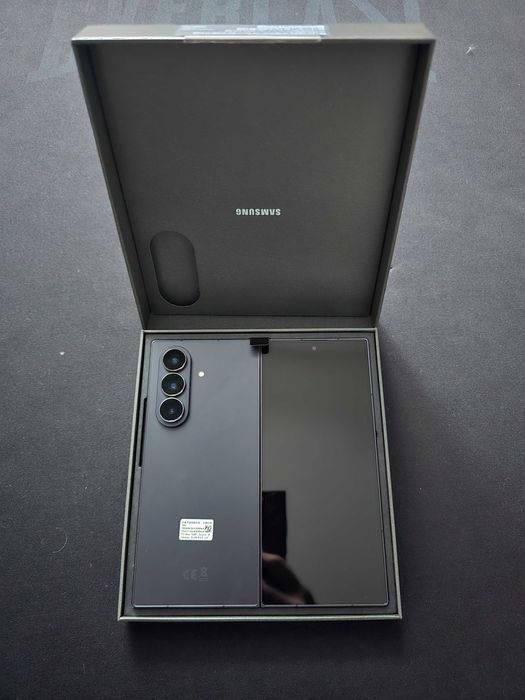 Samsung Galaxy Fold 7, nou in cutie