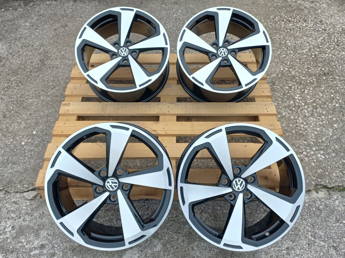 18  Vw Škoda 5x112 Golf GTI GTD Passat Tiguan Octavia Superb 8.0j et40
