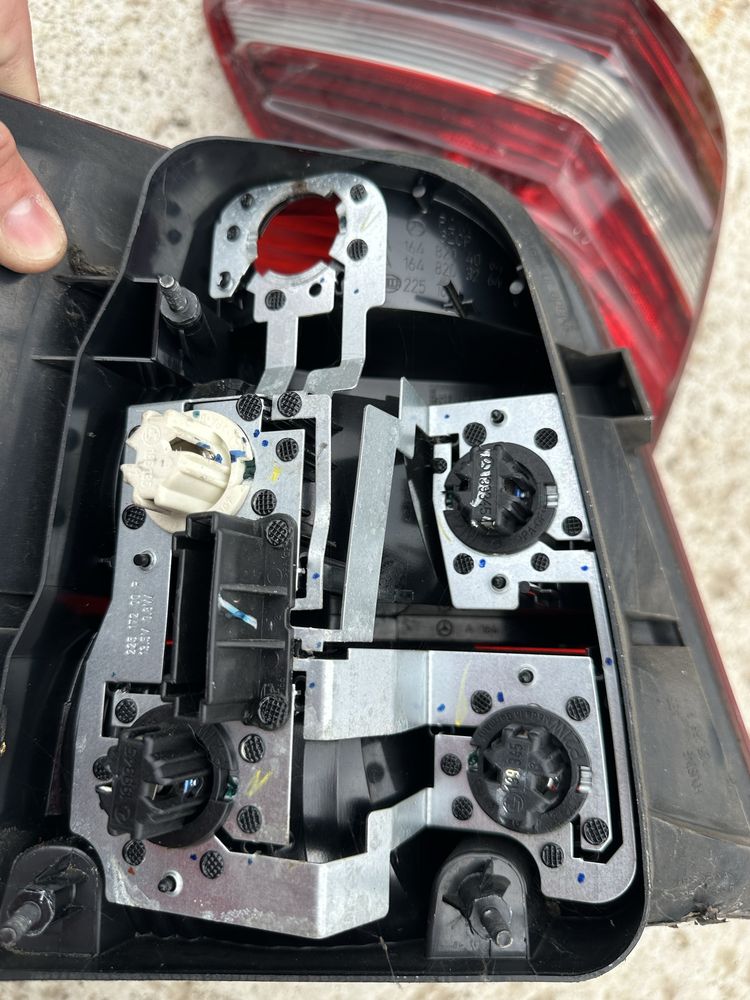 Стопове Mercedes benz ML W164 стоп ляв десен мерцедес мл в164 stop lqv