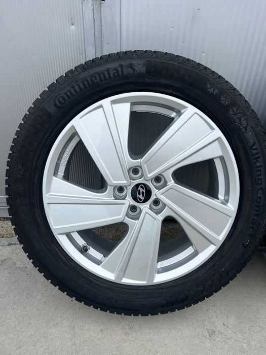 Set 4 Jante Originale Hyundai 19” 235/55/19 DOT 2021 Continental