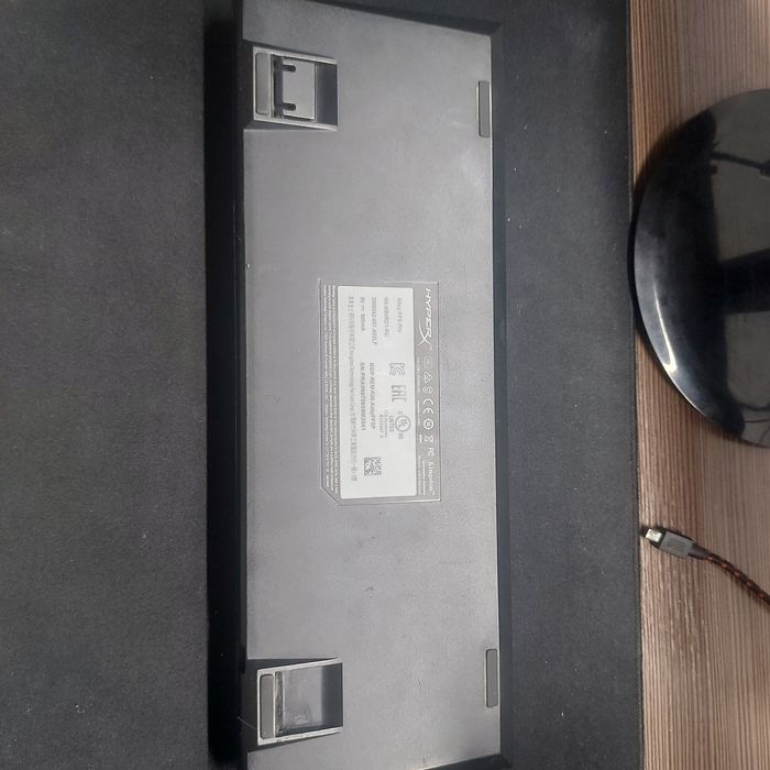 Продам клавиатуру hyper x