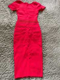 Платье красное по талии