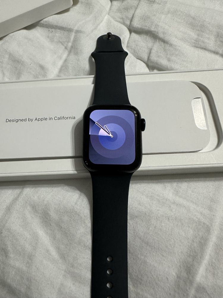 Apple Watch SE 2 Gen 40 мм midnight