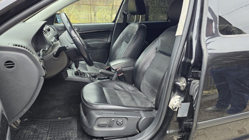 Skoda Octavia 2 Laurin&Hlement