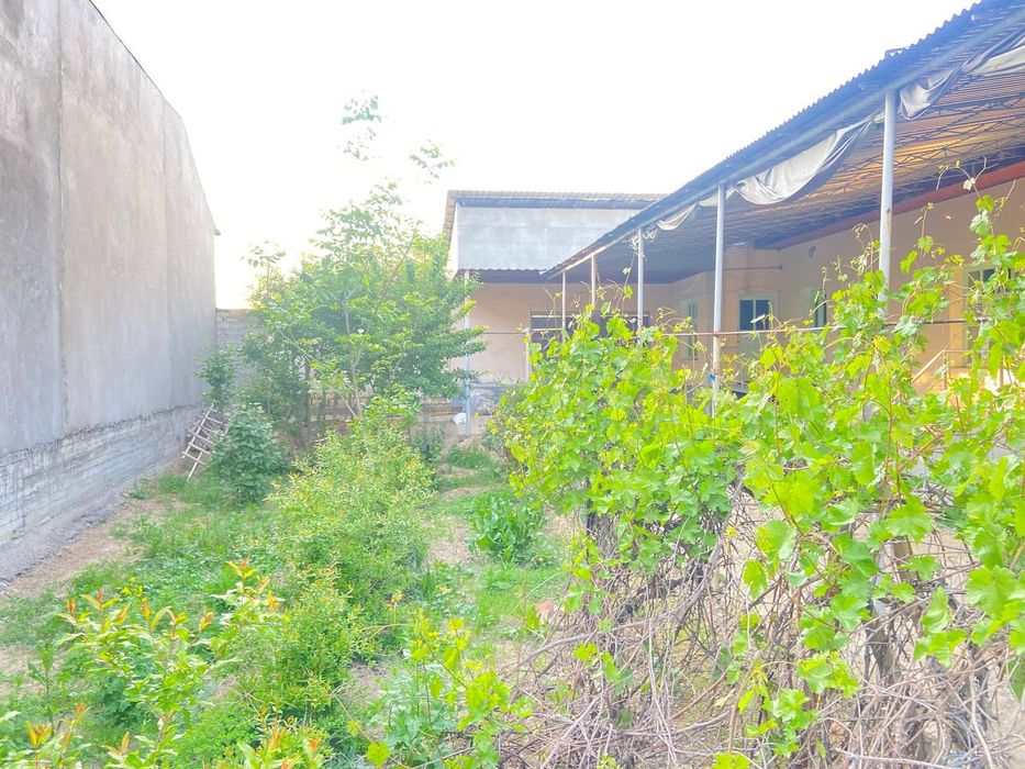 Zudlik bilan Hovli sotiladi 3sotix