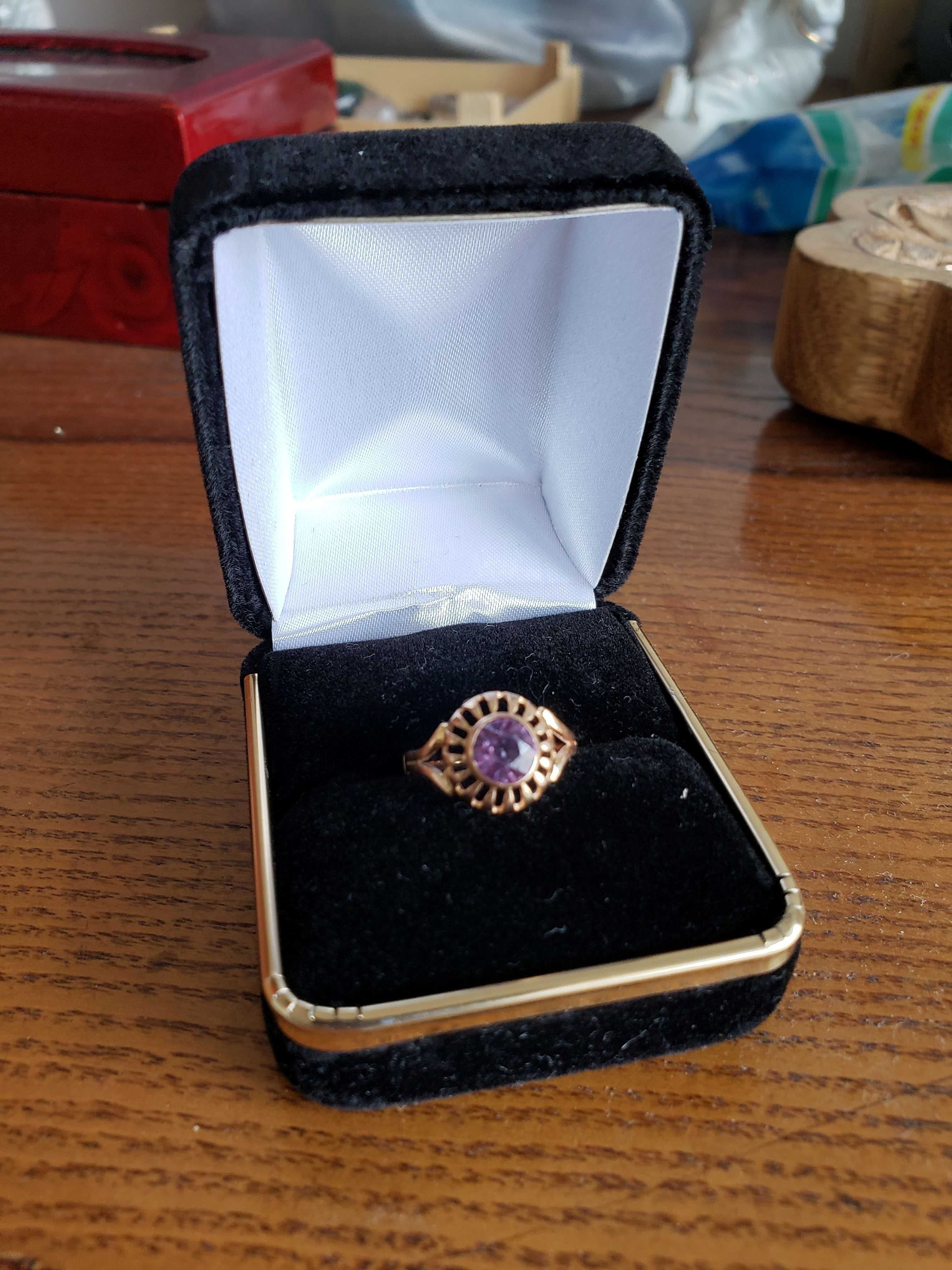 Златен руски/ съветски пръстен с Александрит, 14к