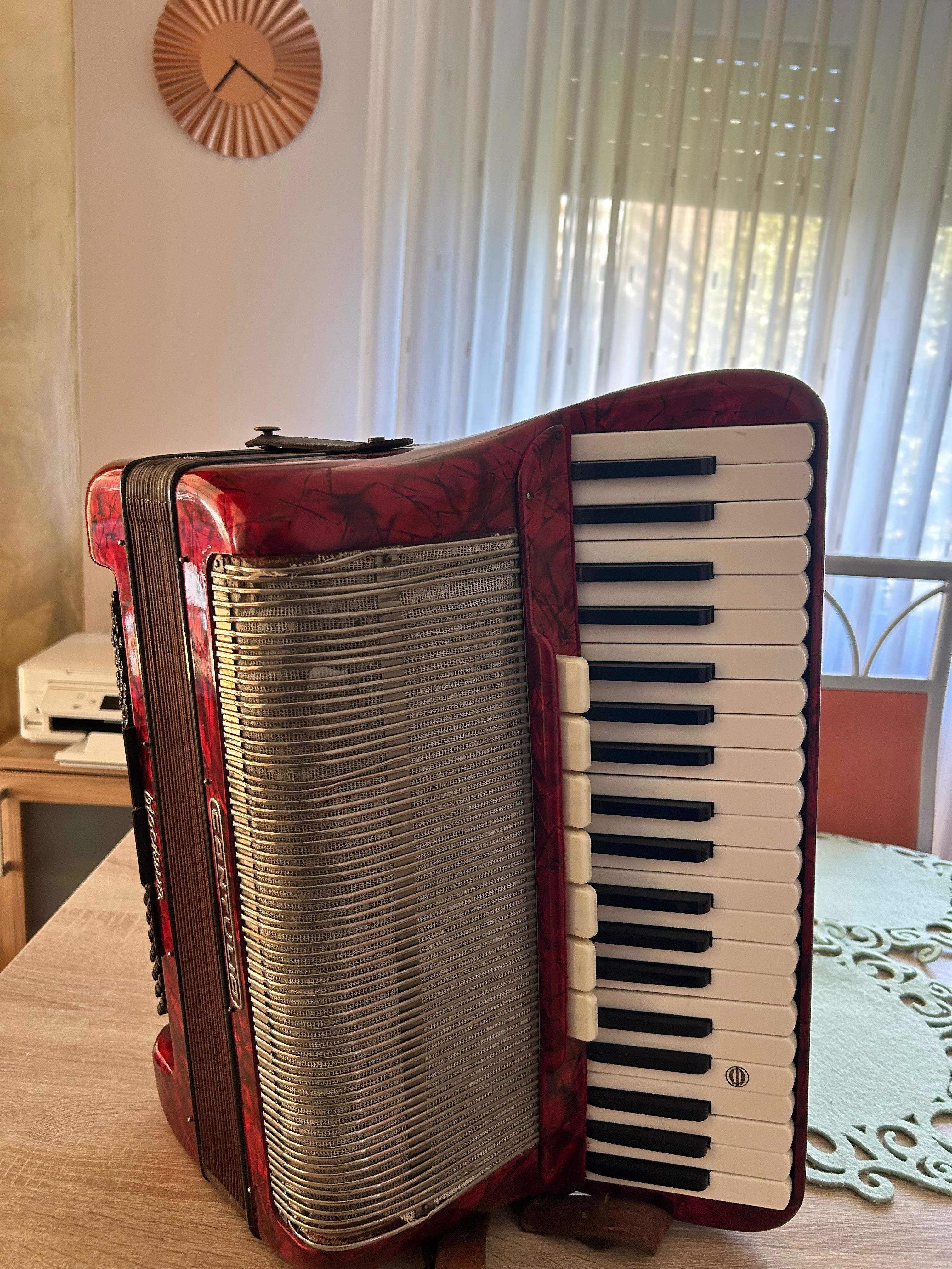 Acordeon Cantulia defect
