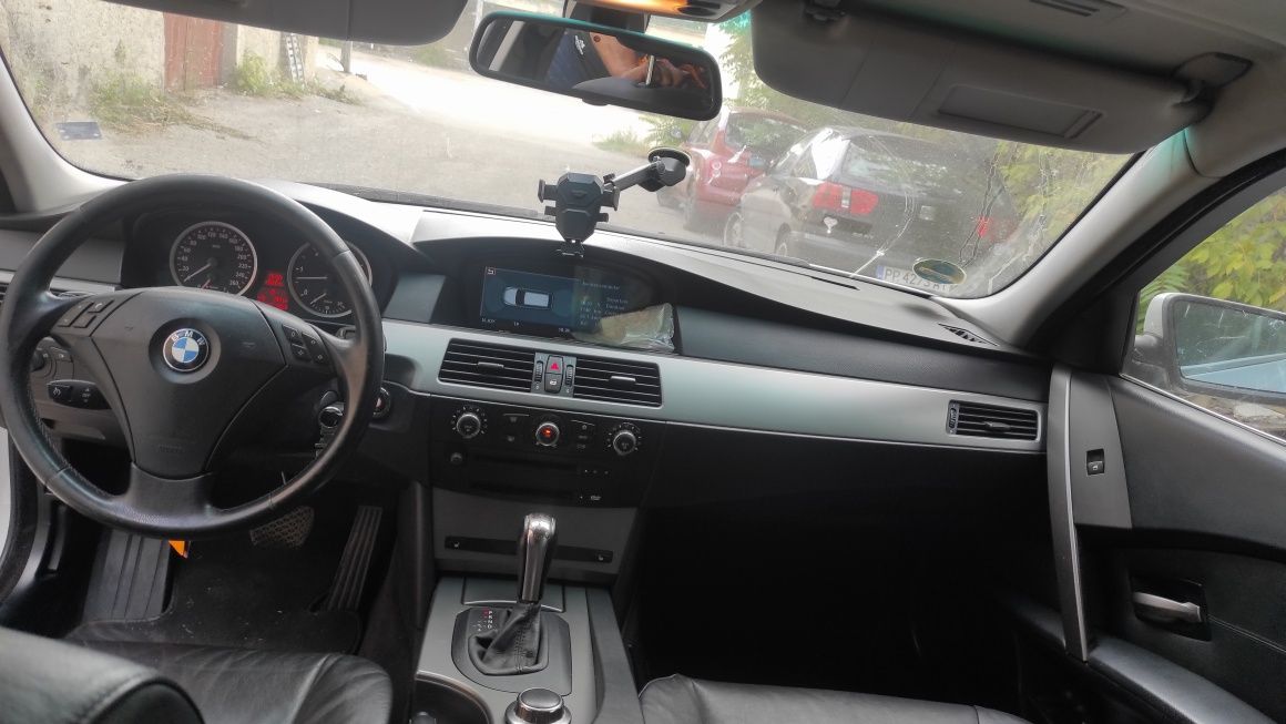 BMW e61 525d - 177k.c. 2005г. автоматик (бартер за Transporter T5)