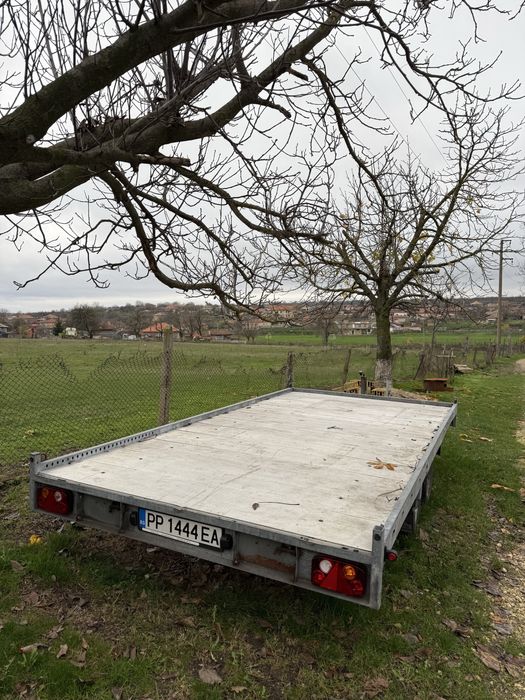 продавам платформа за кола