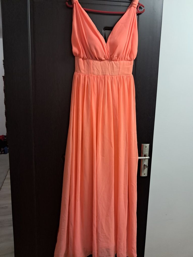 Rochie de seara corai