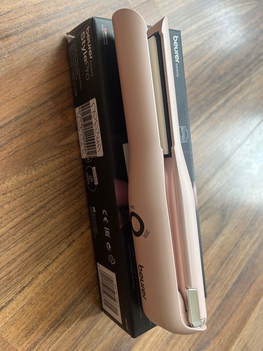 Безжична travel-size преса за коса Beurer StylePro