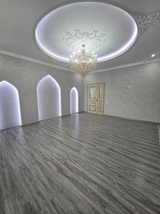 Продаётся 2х комн квартира на 2 этаже Ор-р Болгарский посёлок