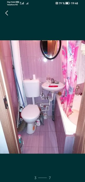 Vînd .apartament doua camere,Teatru