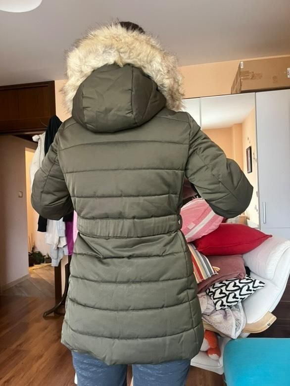 Дамско зимно яке ZARA