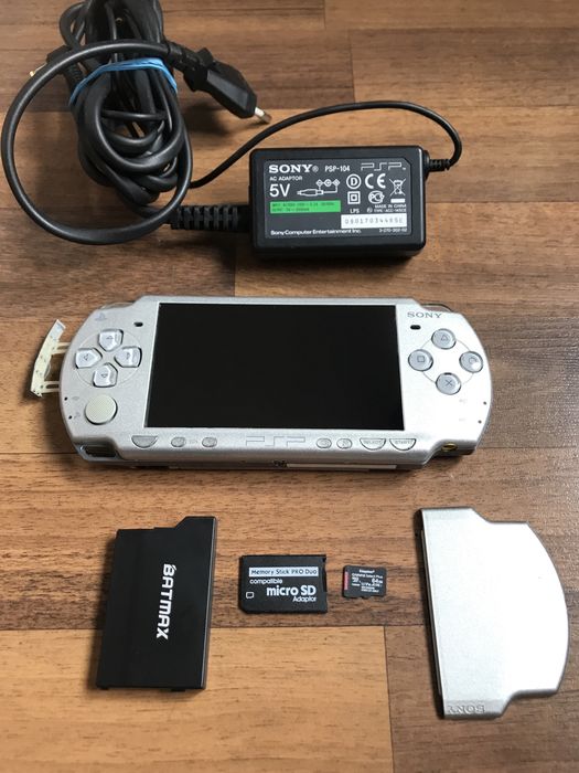 Jucarie Psp modat 70 jocuri mode 2004
