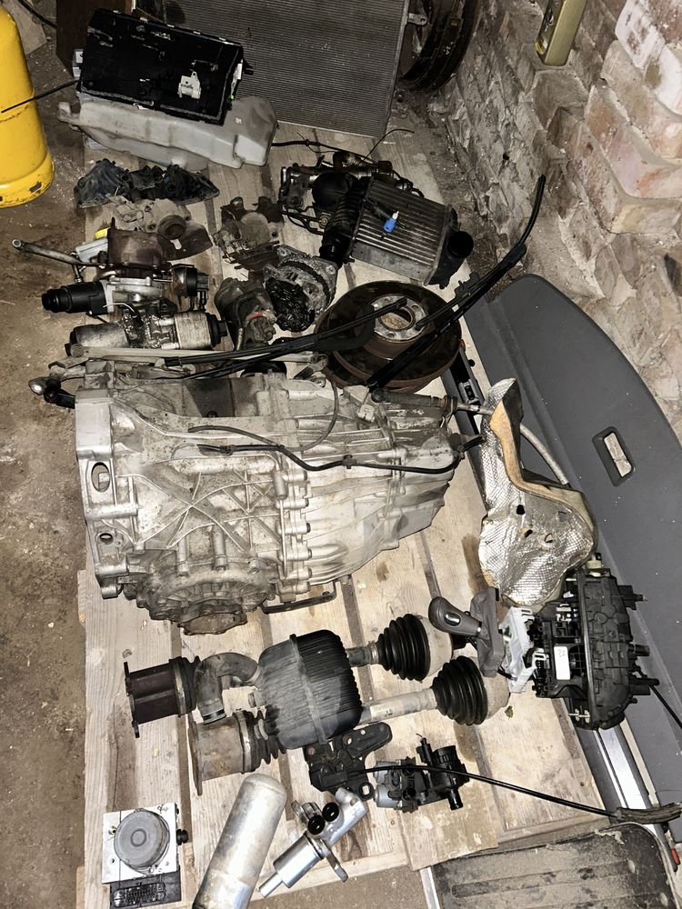 Dezmembrez Audi A6 C6 motor2000 136Cp An 2010 cutie automat