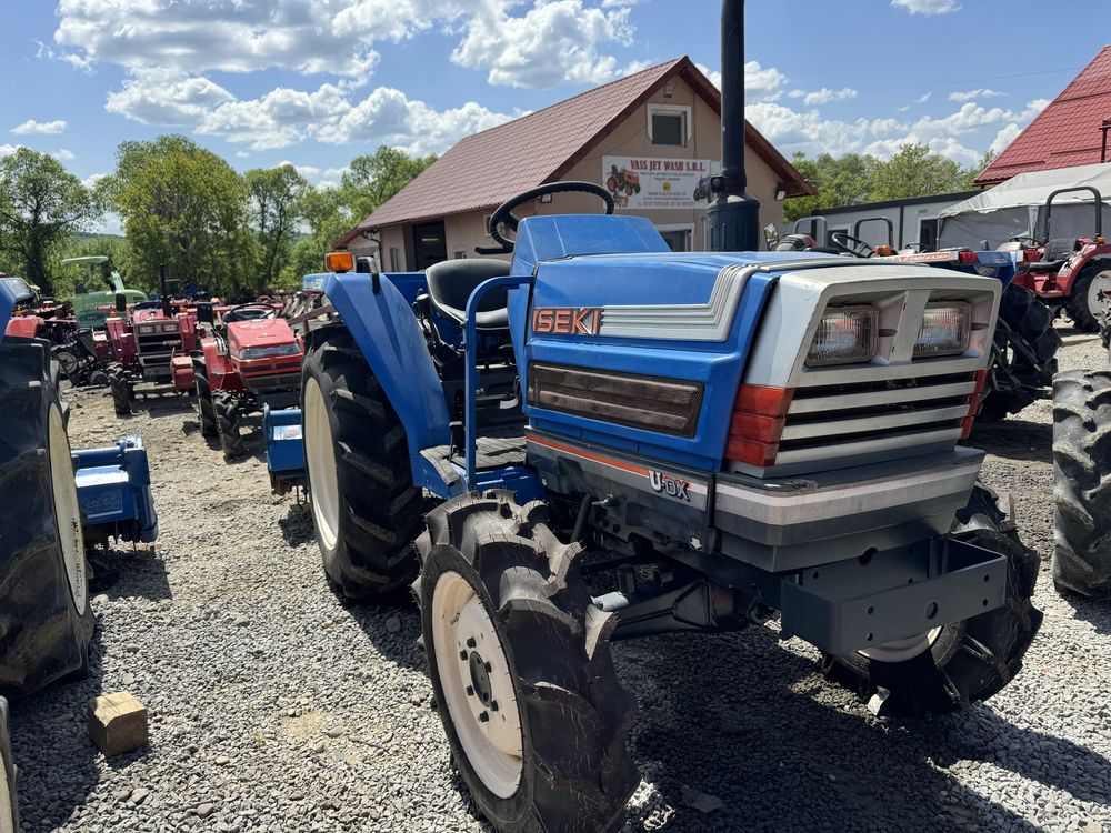 Tractor Japonez Tractoras Japonez Iseki TA  250. DT