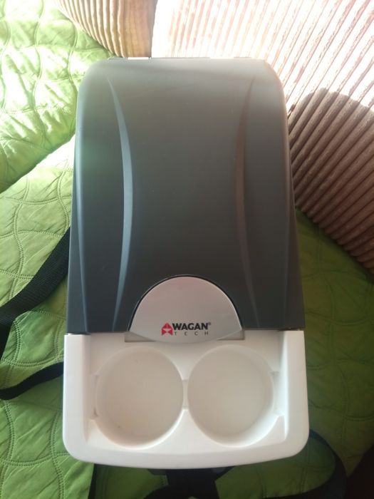 Хладилна чанта на 12 волта