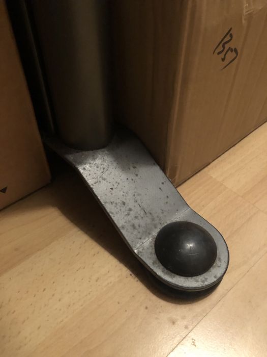 Офис, ученическо бюро