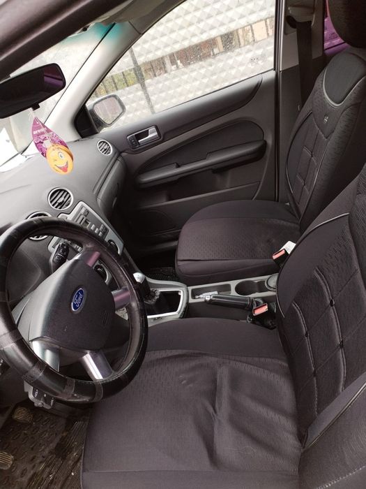 Vând Ford Focus, motorul 1.8 2008