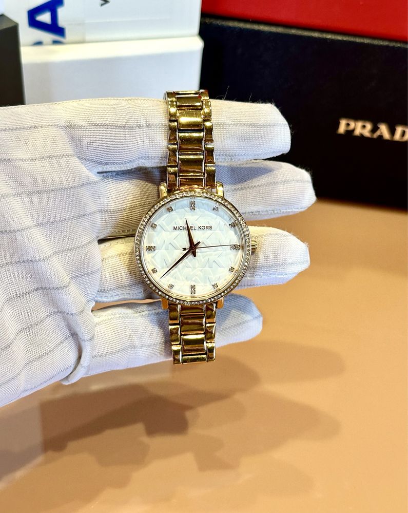 Оригинален дамски часовник  MICHAEL KORS PYPER MK4594