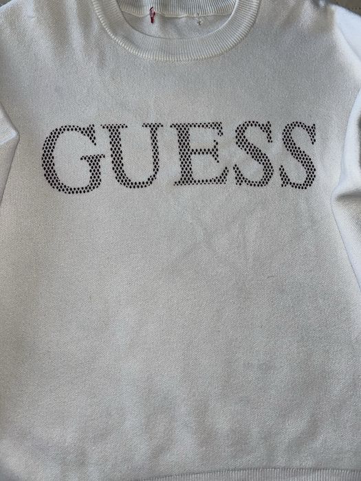 Зимен пуловер Guess