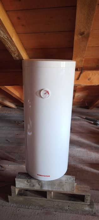 Vând boiler electric 100 litri