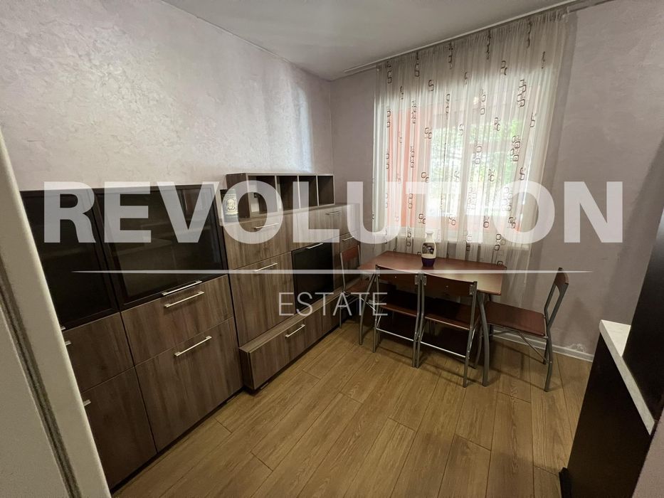 Дава се под наем Тристаен апартамент в Варна, Електрон - 96 кв.м за 600 € - Снимка #6