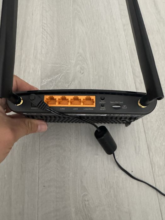 Router Tp Link MR150 cu cartela SIM