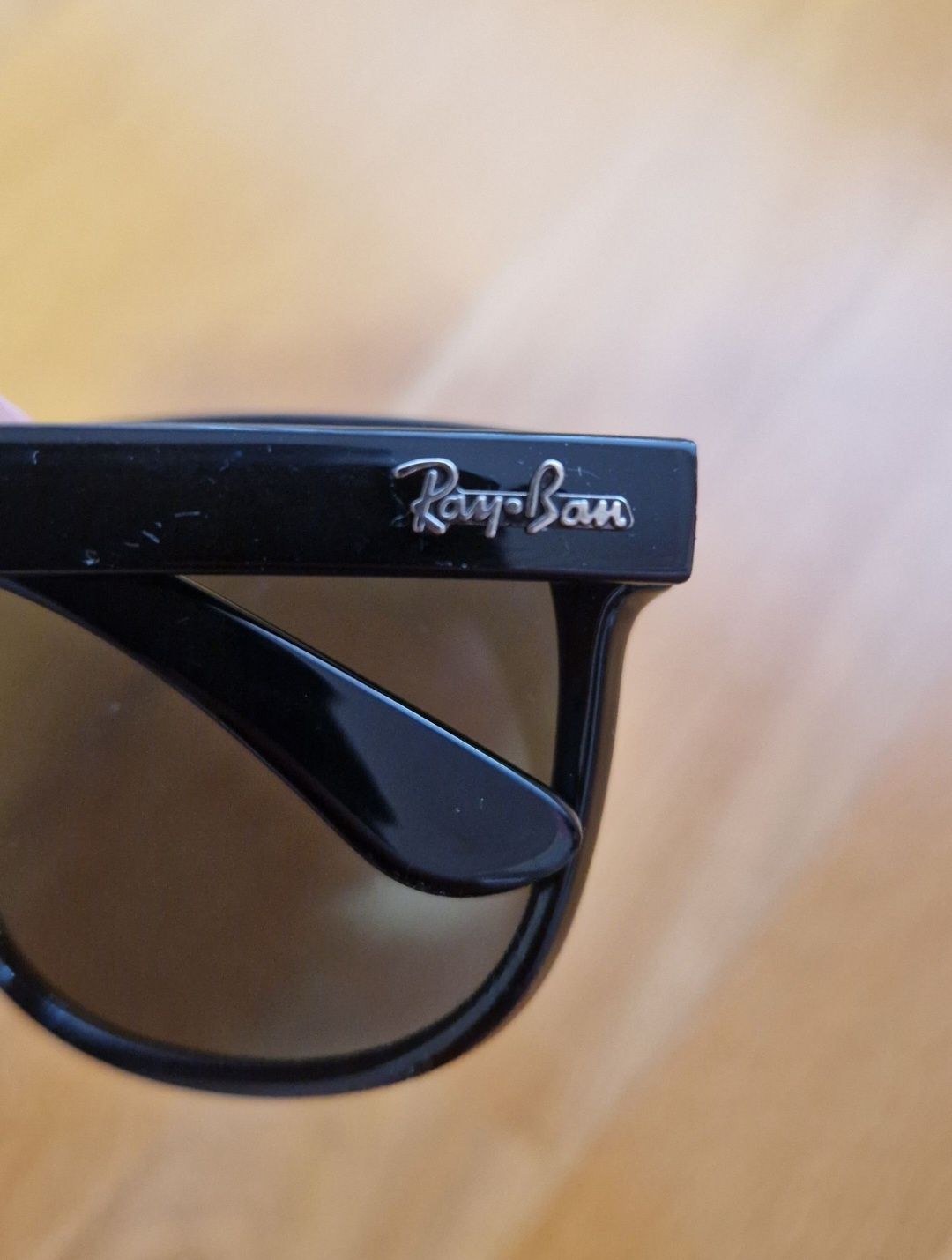 Мъжки Ray Ban очила.