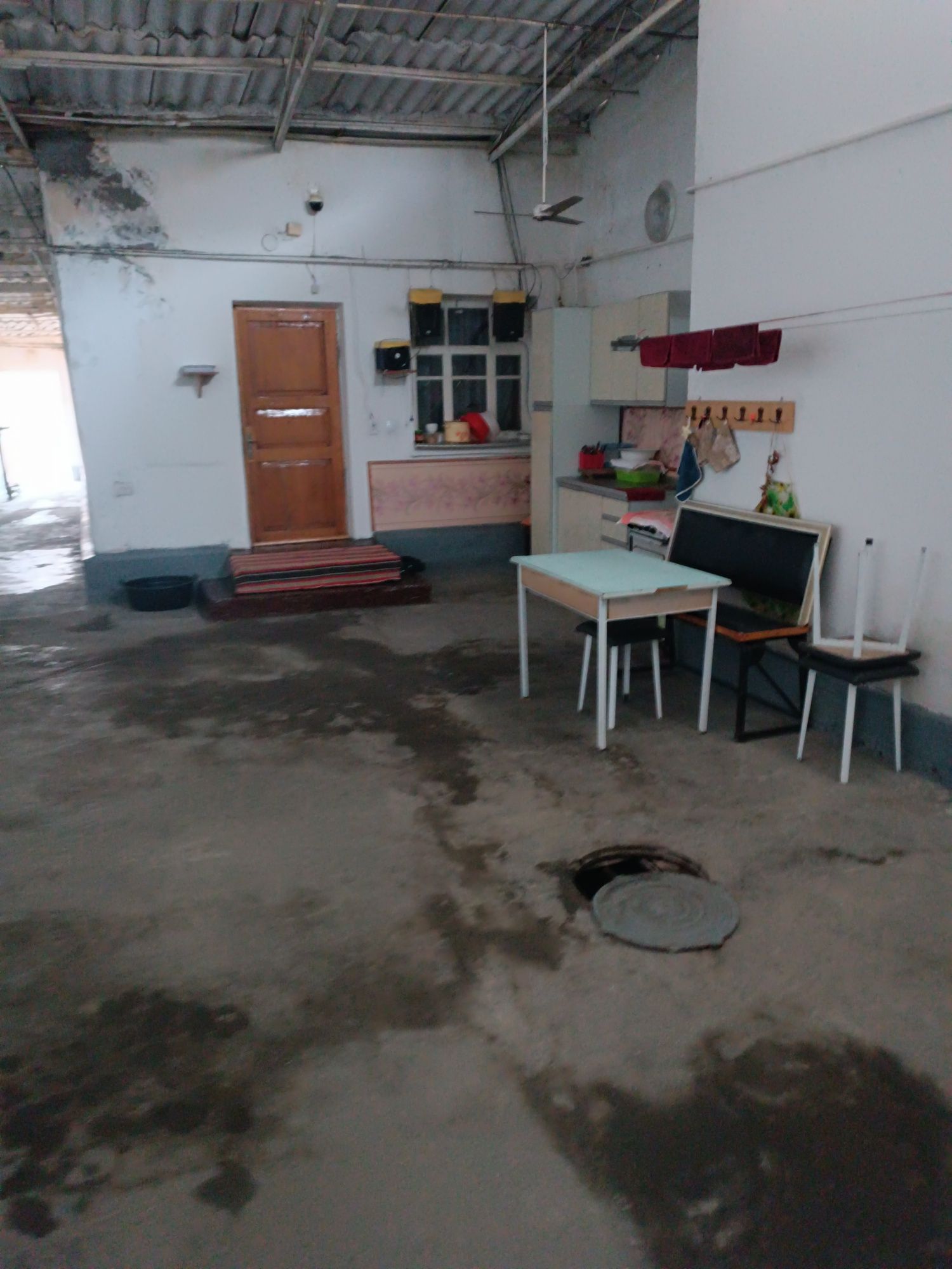 Здаю квартиру с хозяйкой частный дом оделна двери заходит выходит