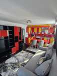 Închiriez apartament 3 camere
