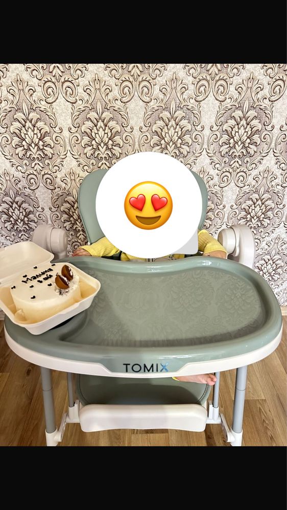 Стульчик для кормления  tomix