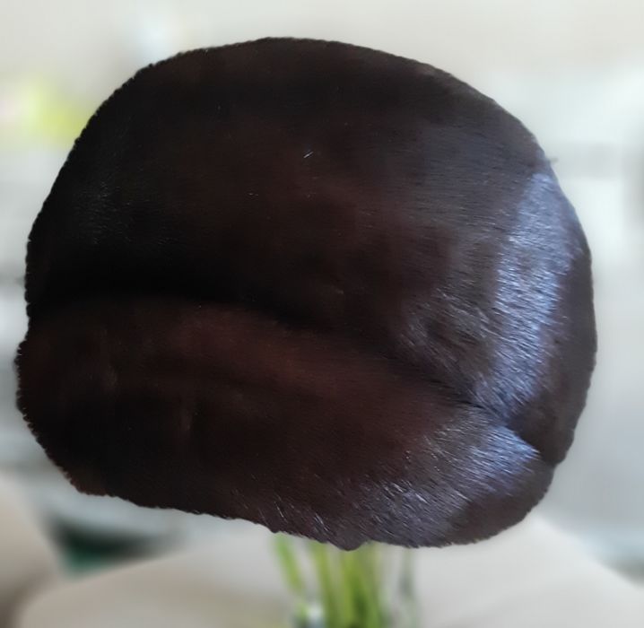 Шапки норковые женские