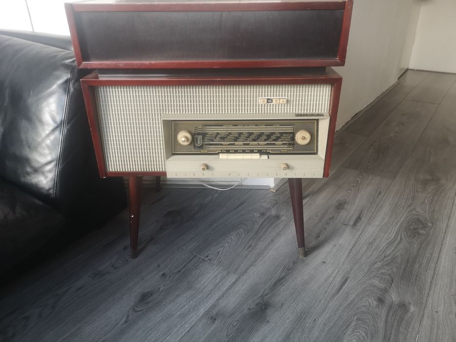 Radio ribet desjardins