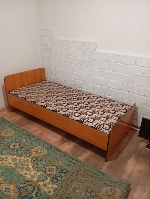 Кровать односпалка