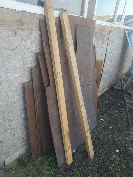 Бу метал 3-4мм листы с разными размеры